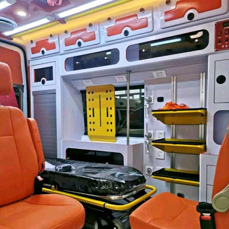 朝阳长途救护车护送病人租赁价格